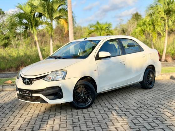 TOYOTA ETIOS 1.5 X SEDAN 16V FLEX 4P MANUAL TOYOTA ETIOS 1.5 X SEDAN 16V FLEX 4P MANUAL